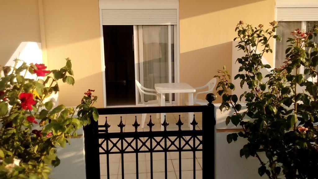 Nephele Apartments Faliraki Luaran gambar