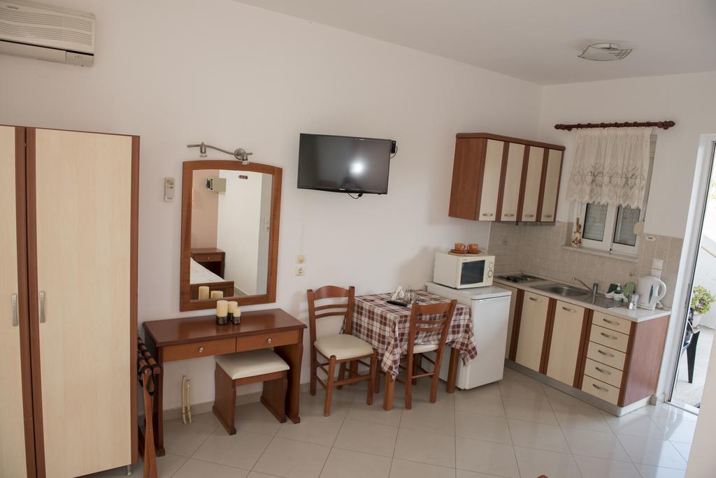 Nephele Apartments Faliraki Luaran gambar